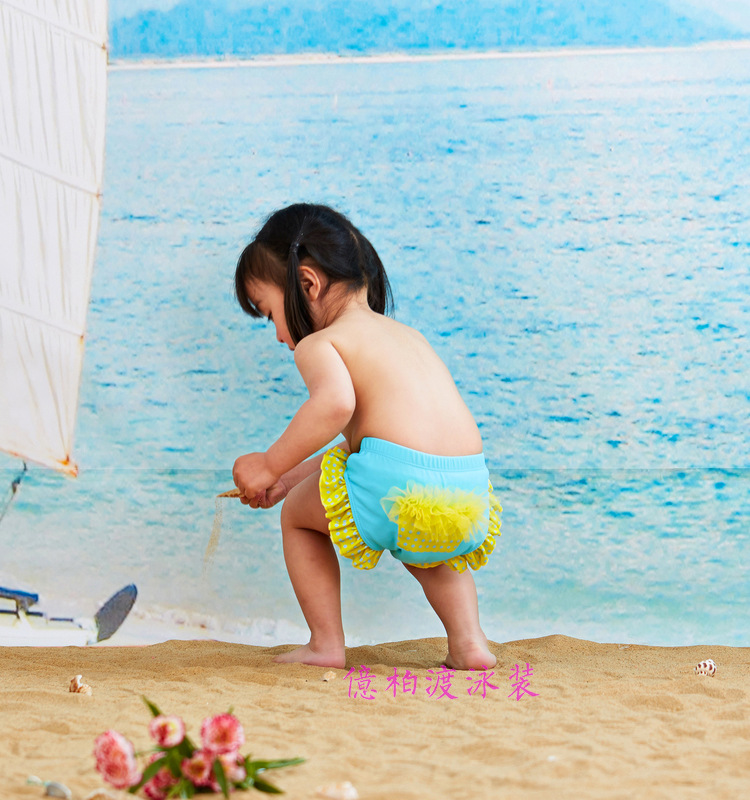 婴儿泳裤 宝宝泳裤 女 芭芘小鸭儿童蕾丝泳裤 韩国幼儿专业游泳裤图片