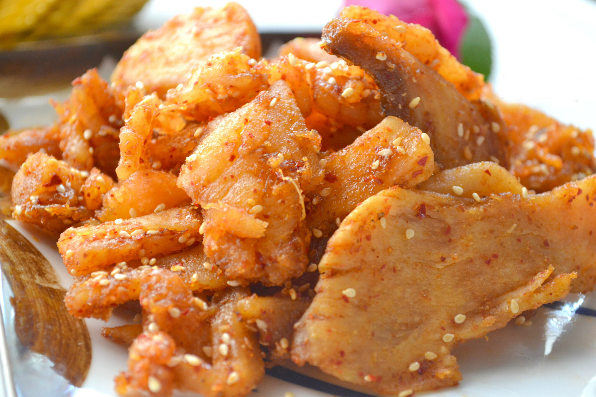 整箱烧烤鱿鱼块 芝麻香辣烤鱿鱼块 休闲食品 10斤散装pk聚食尚