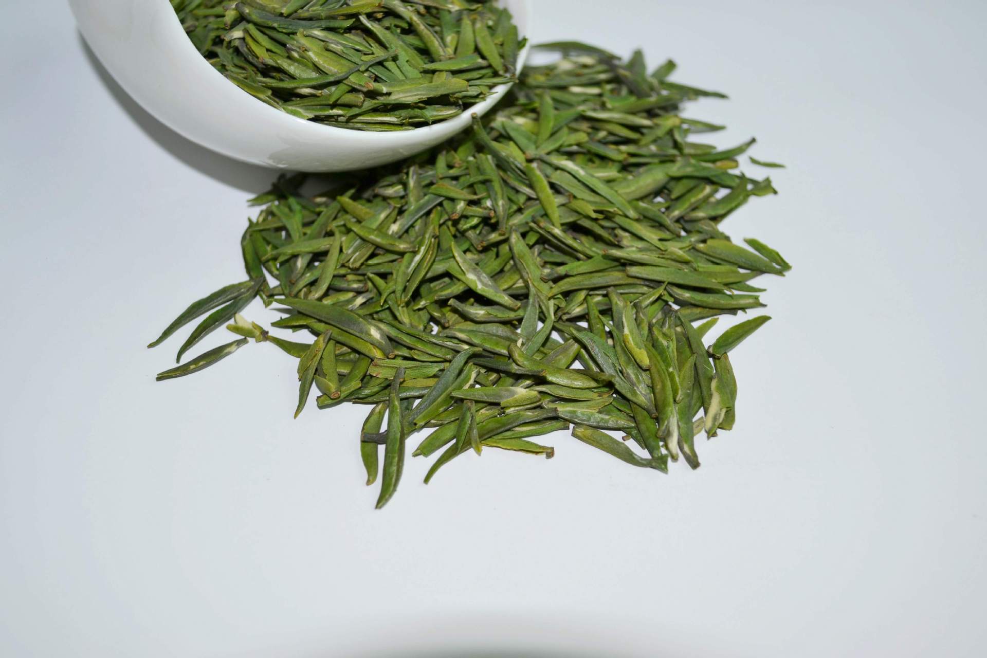 2015年新茶 论道竹叶青爆款绿茶浓香型口感醇正 散装茶叶厂家直销