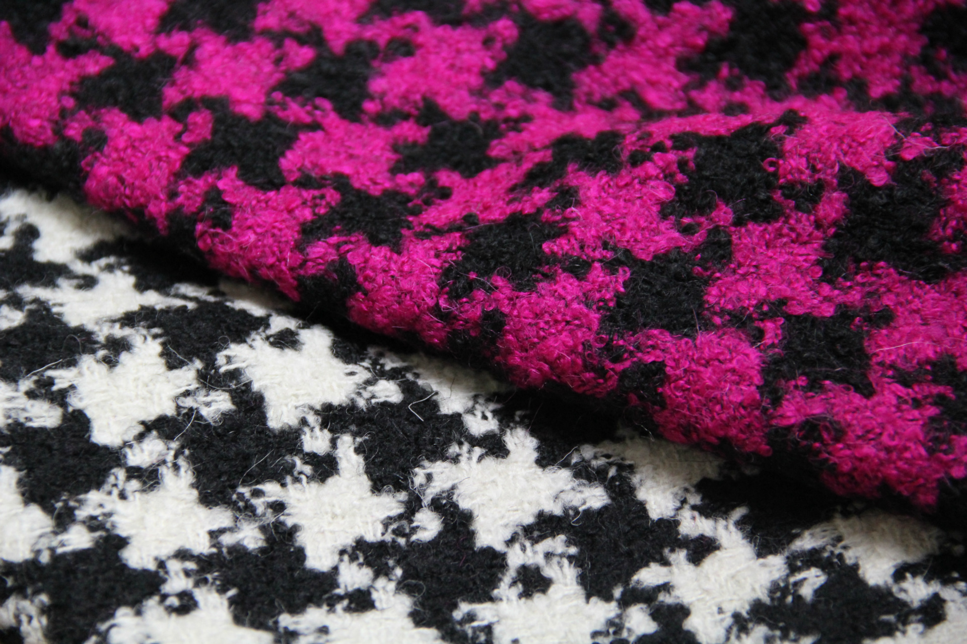 2015新品韩国东大门粗纺时装大衣面料/千鸟格粗纺现货供应