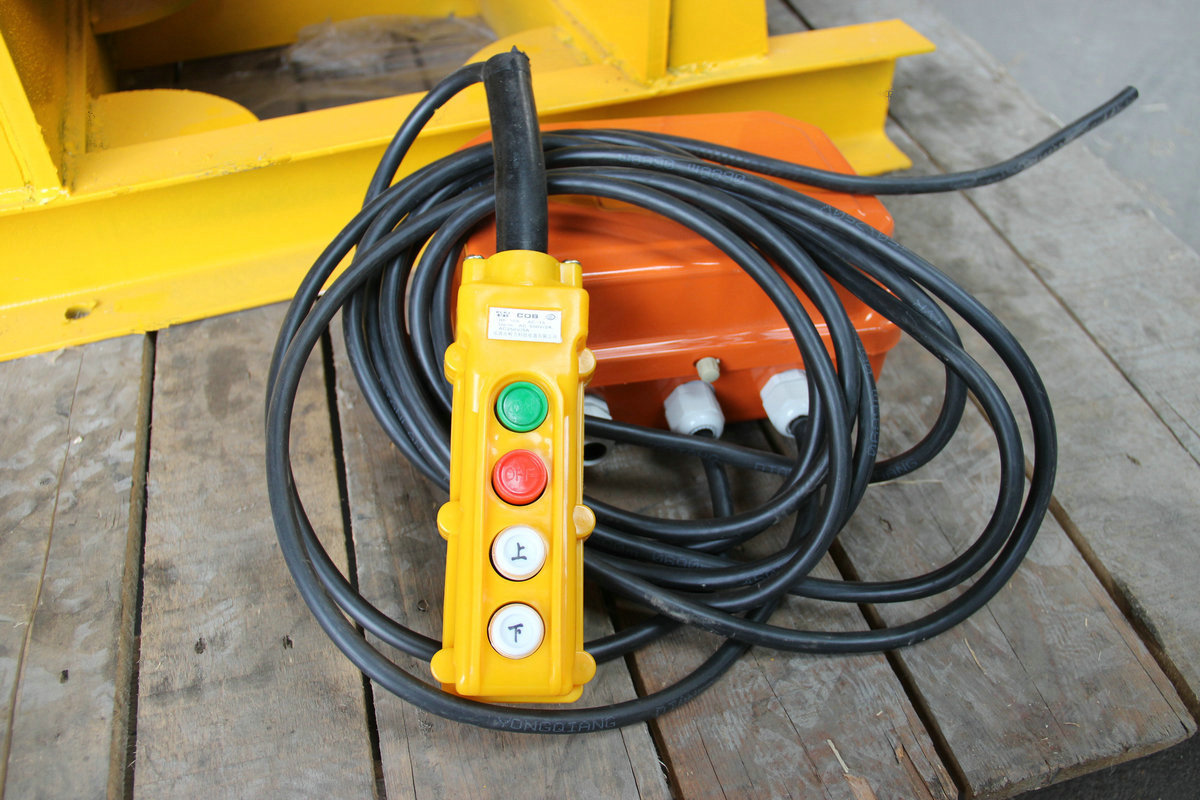 小额批发 多功能小型卷扬机 电动提升机式卷扬机