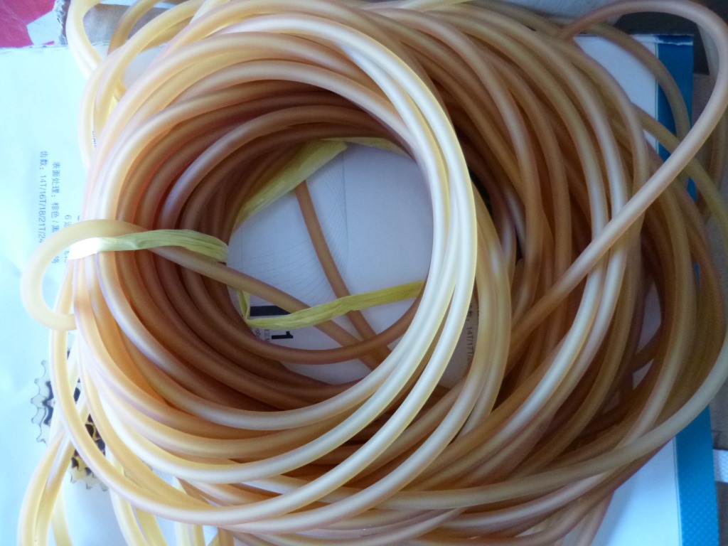 厂家直销 乳胶气门芯 皮筋 1745 2040 1842 2050 型号齐全 现货