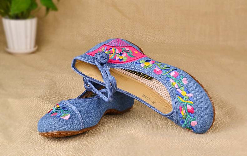 15春夏新款老北京布鞋广场舞蹈民族风绑带绣花鞋舒适内增高女单