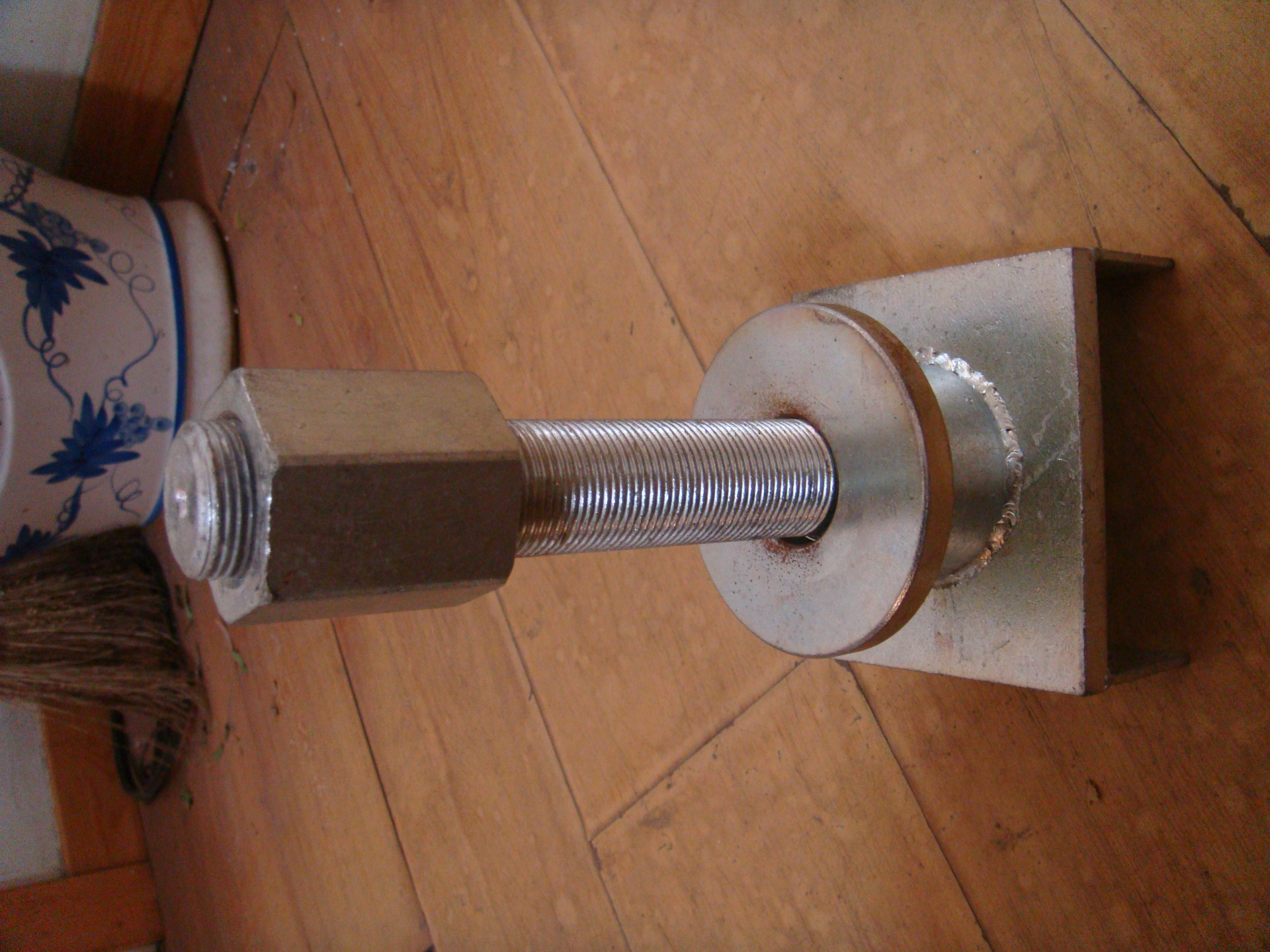 供应木屋连接件 梁柱调节螺栓