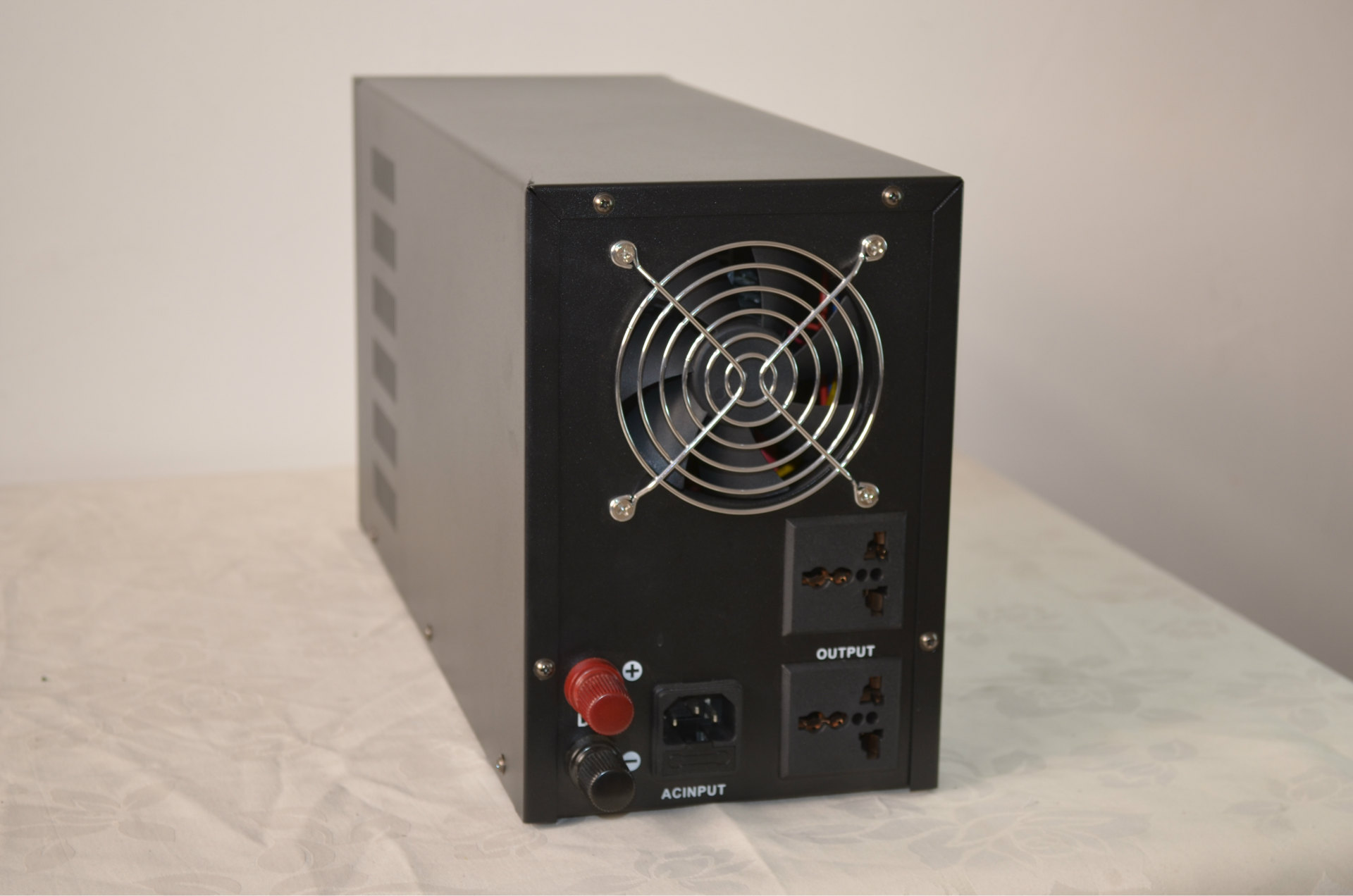 1000w工频纯正弦波逆变器 太阳能家用离网逆变器