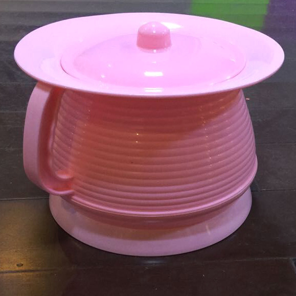 【厂家批发】 方便可爱 8019宝宝痰盂座便器