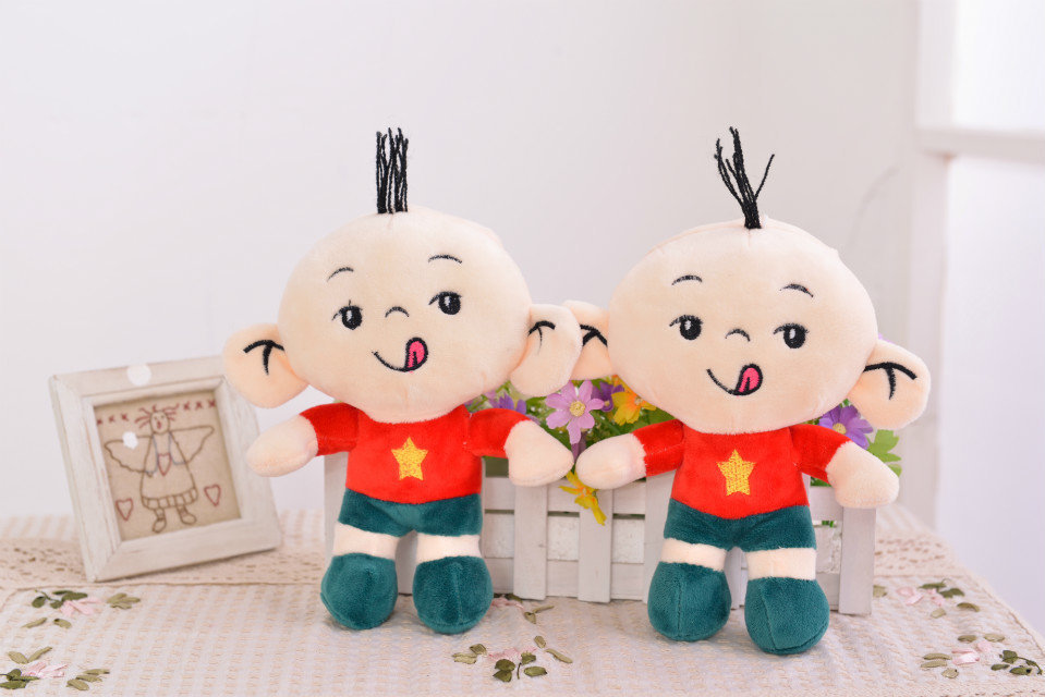 厂家批发儿童节礼物 大耳朵图图 小美 毛绒玩具公仔 生日礼物娃娃