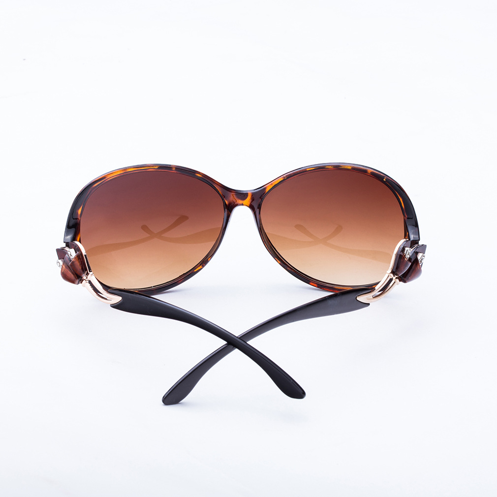 2015新款 女士渐变墨镜 太阳镜 防紫外线 外贸爆款 高档眼镜