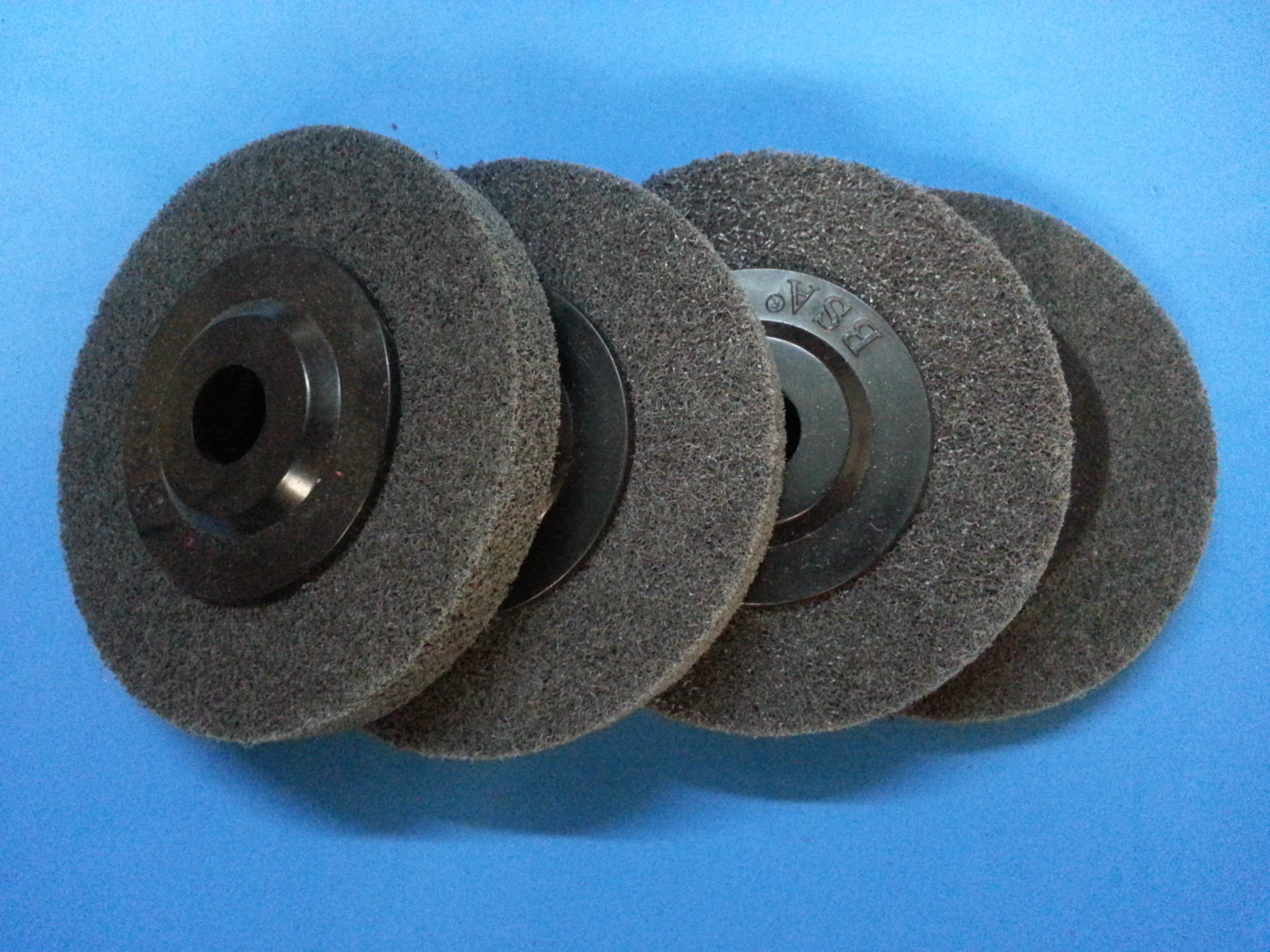 广东深圳优质尼龙磨片 尼龙磨碟 尼龙打磨片 纤维抛光磨片 bsa打磨片