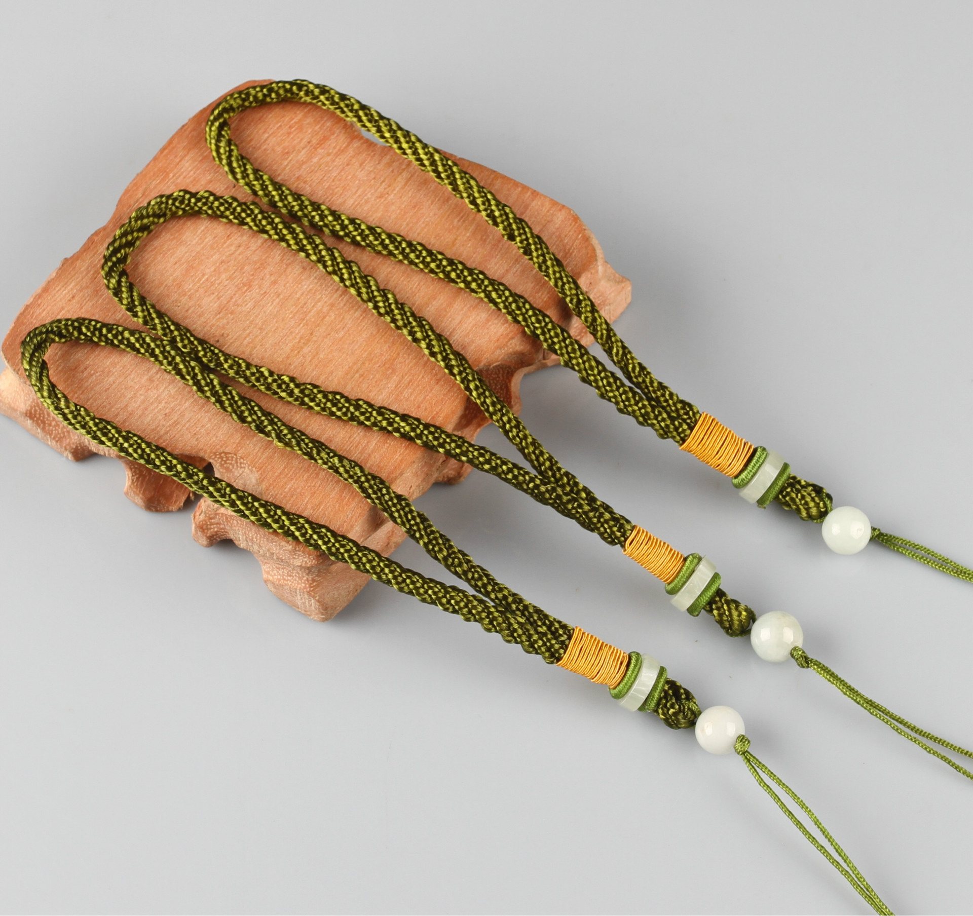 高档翡翠珠玉器把件绳 玉石手把件绳 精品车挂绳厂家批发