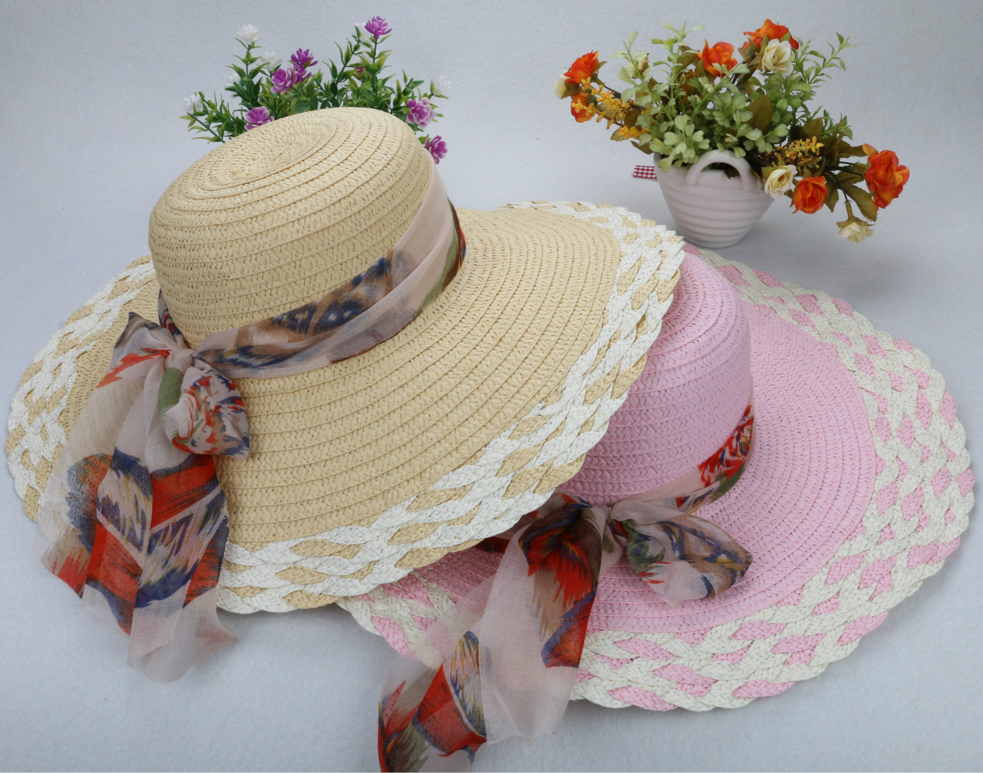 厂家直销女式草编草帽沙滩帽大沿帽夏日遮阳帽女款大檐帽批发
