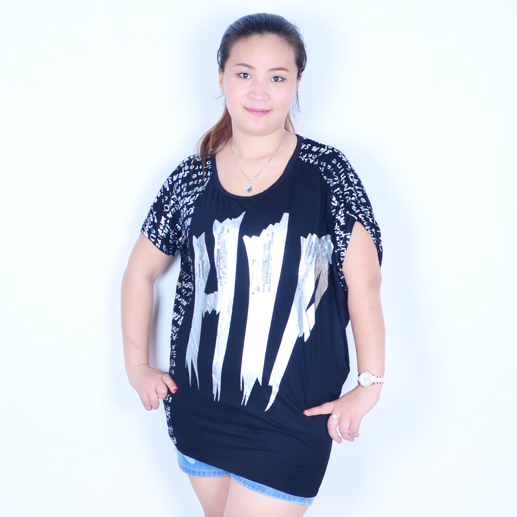 9813点解大码女装新款韩版妃儿红加肥加大时尚200斤可穿纯棉t恤