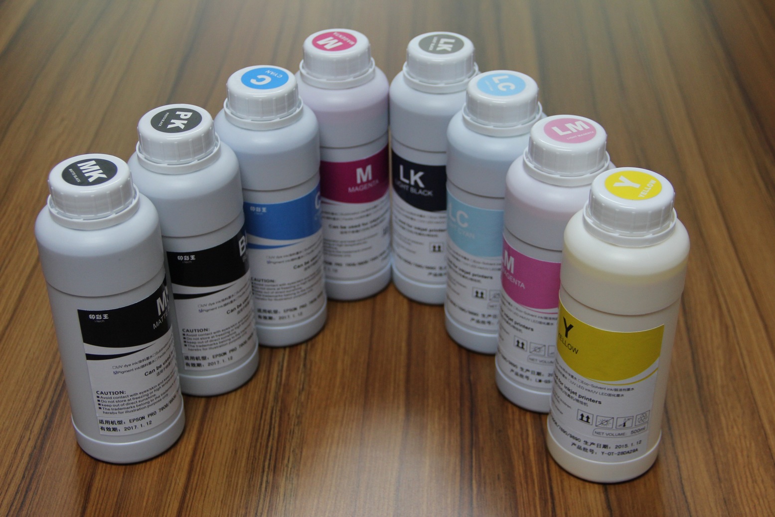 厂家直销数码印花墨水 纺织印花墨水 热转印墨水 高质量颜料墨水