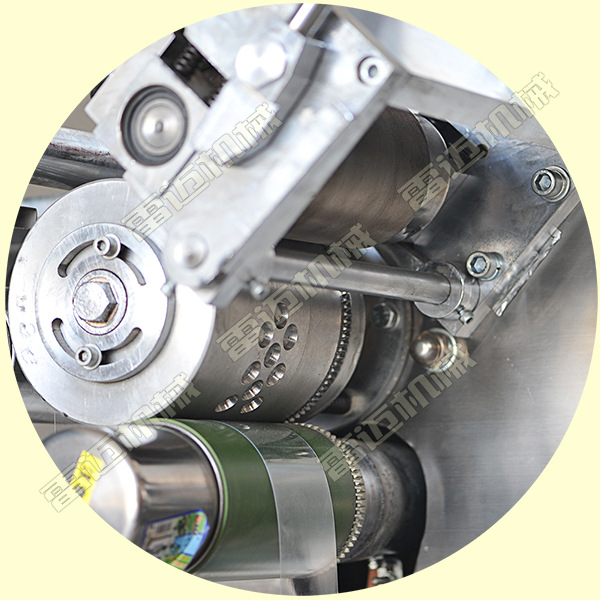02mm 成型深度 :15mm 包装效率 4-8万粒/h 冲裁次数 20-35次/mi