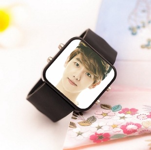 【新专辑】边伯贤baekhyun exo同款周边led彩图大手表 b款