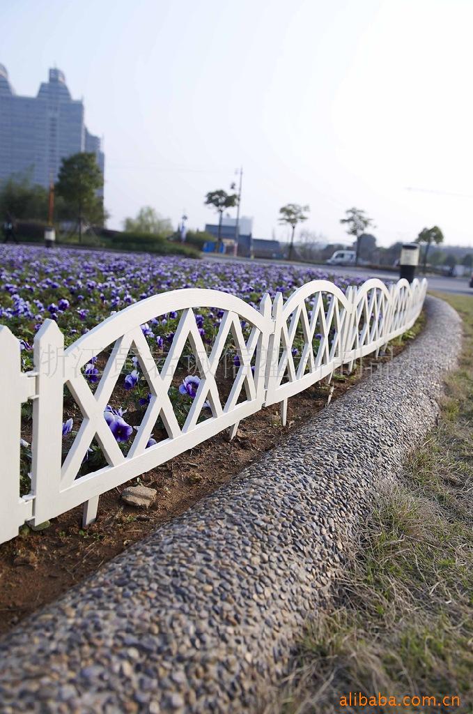 供应塑料篱笆,塑料栅栏 园艺护.